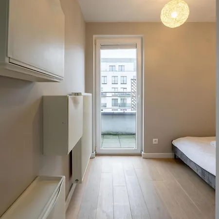 Srutowa 8 With Balcony & Ac Properunit * Wrocław