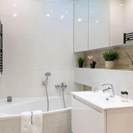 Appartement Srutowa 8 With Balcony & Ac Properunit Wrocław