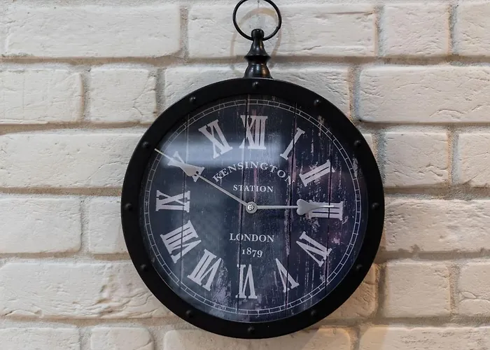 Srutowa 8 With Balcony & Ac Properunit * 弗罗茨瓦夫